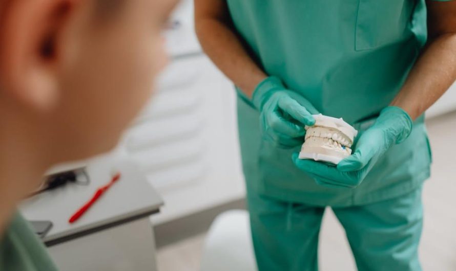 Why You Should Consider Working with a Prosthodontist: Key Benefits and Reasons